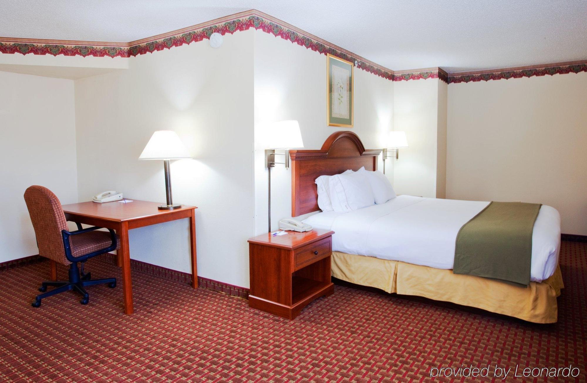 Holiday Inn Express Hillsville By Ihg Exteriér fotografie