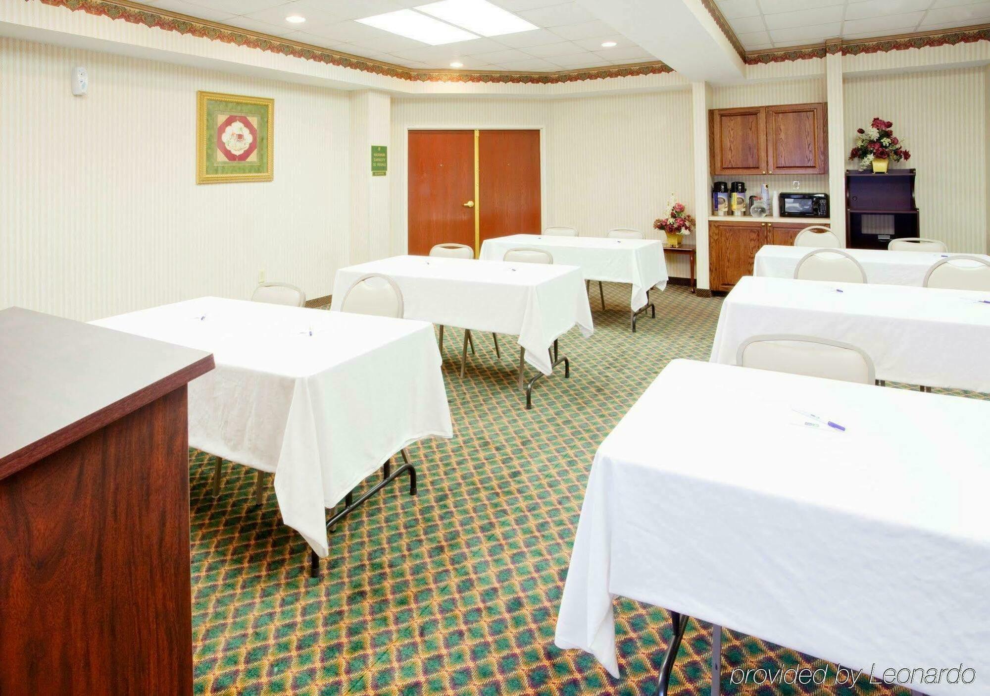 Holiday Inn Express Hillsville By Ihg Exteriér fotografie