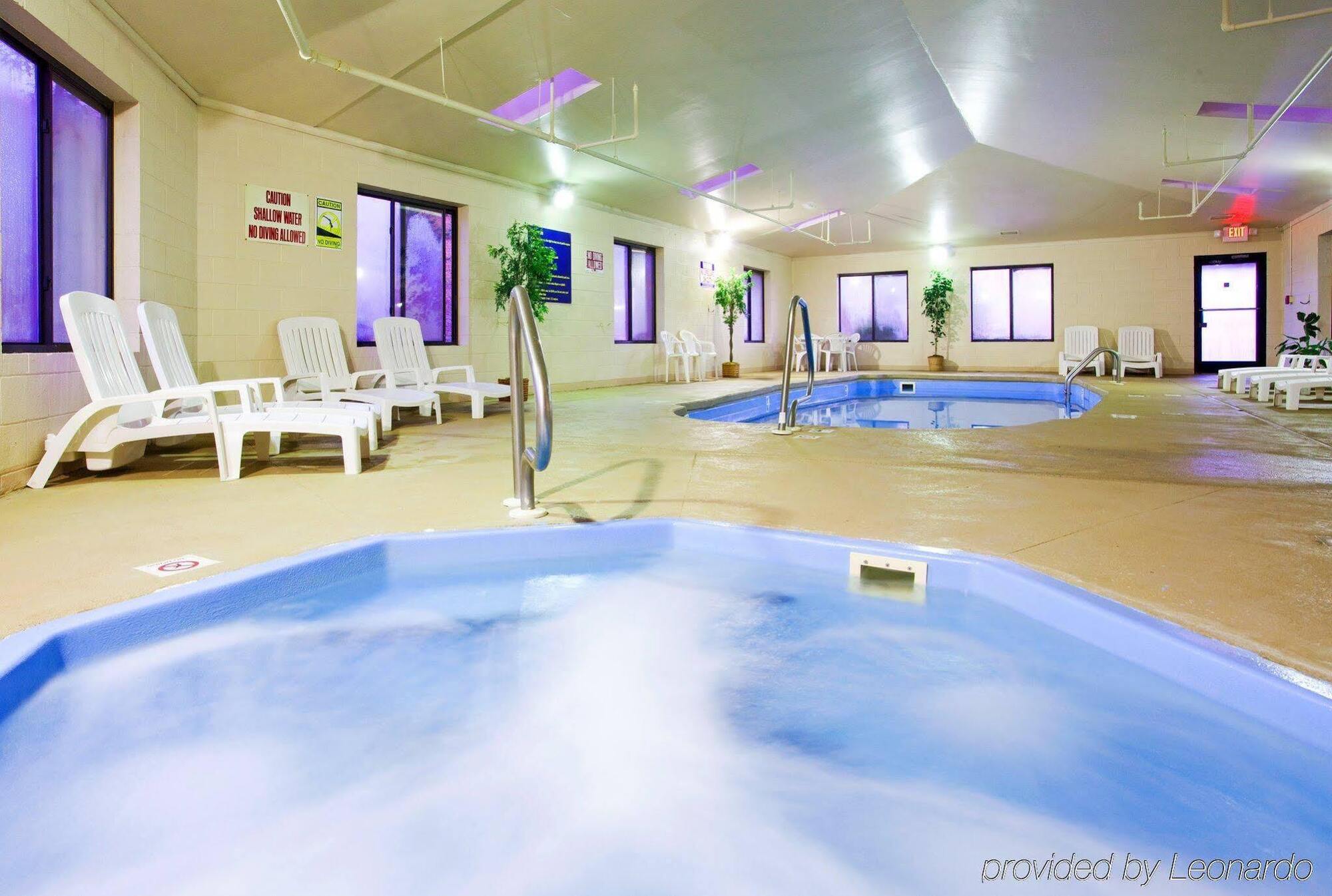 Holiday Inn Express Hillsville By Ihg Exteriér fotografie